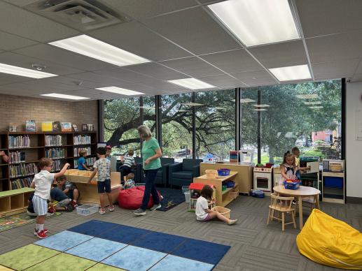 A class of preschoolers play in the Family Place